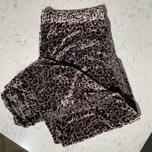 Large Velvet Johnny Was Jogger Pants